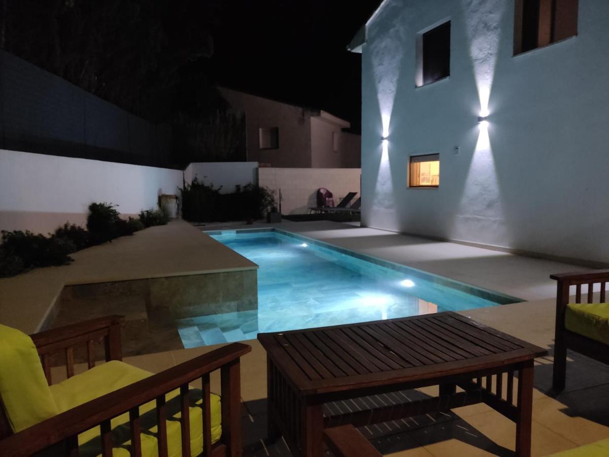 Apto. El Pozo De Las Nieves Con Piscina Cobisa Exteriör bild